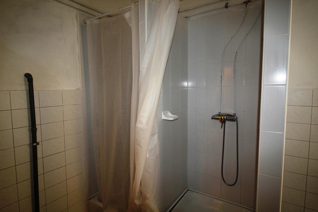 Dbc Hostel Budapest Eksteriør billede