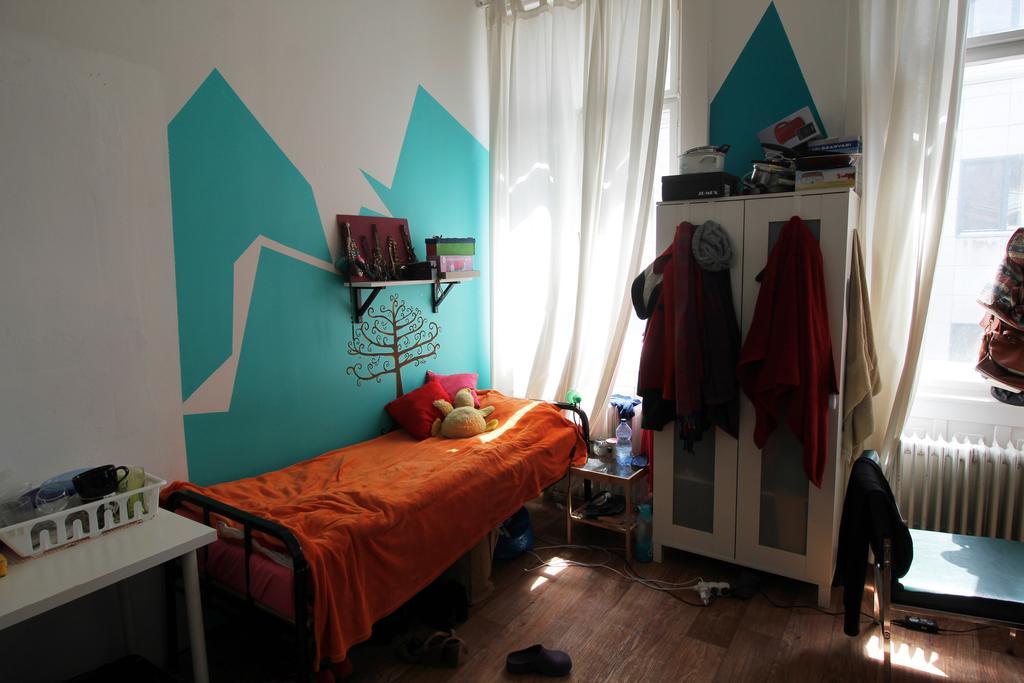 Dbc Hostel Budapest Eksteriør billede