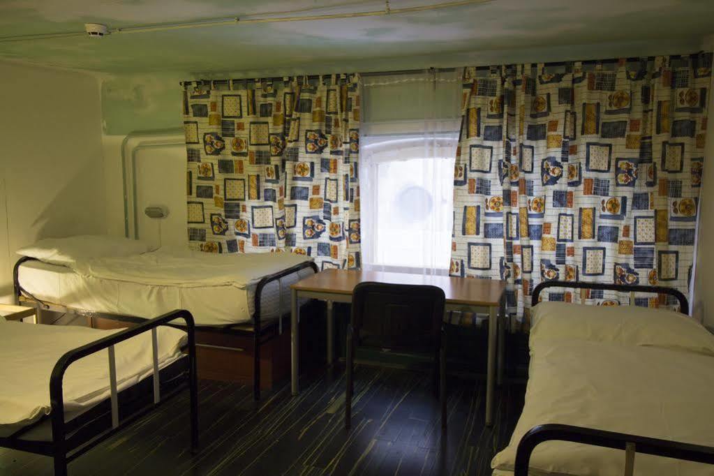 Dbc Hostel Budapest Eksteriør billede